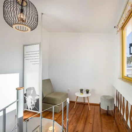 アパート Amarelo T1