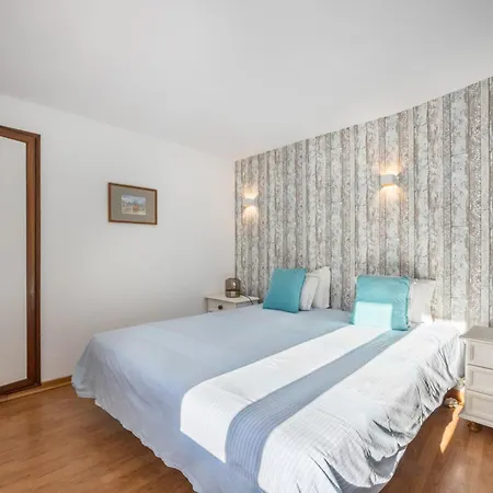 Apartment Amarelo T1