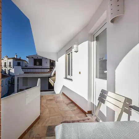 Apartment Amarelo T1 *